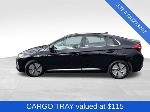 Used 2022 Hyundai Ioniq SE image 4