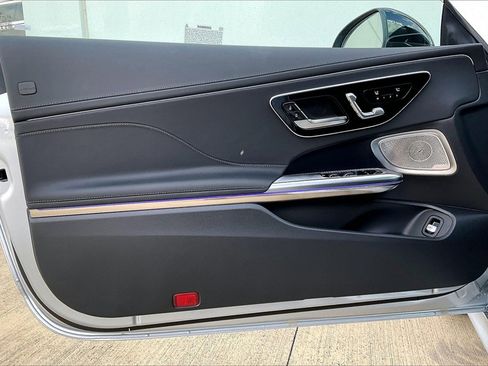 New 2026 Mercedes-Benz CLE 300 4MATIC Cabriolet image 10