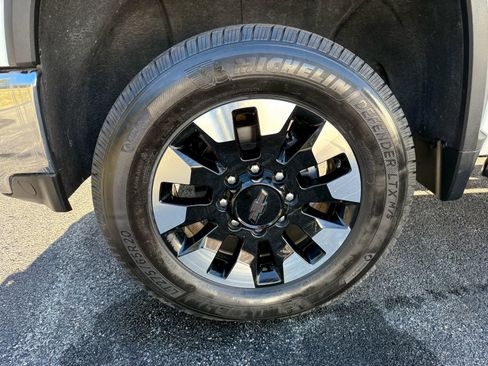 Used 2020 Chevrolet Silverado 2500 LT w/ All Star Edition image 8