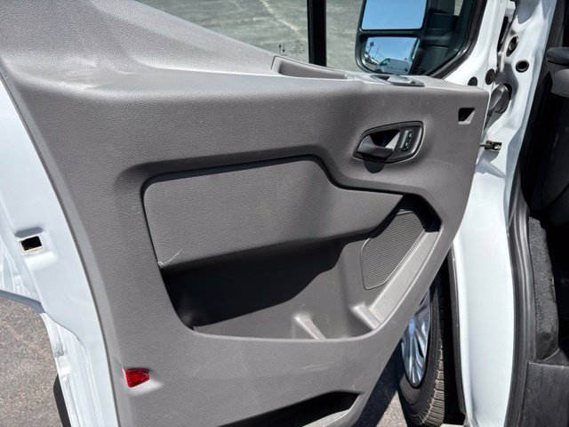 Certified 2025 Ford Transit 250 Low Roof w/ Exterior Upgrade Package RWD image 14