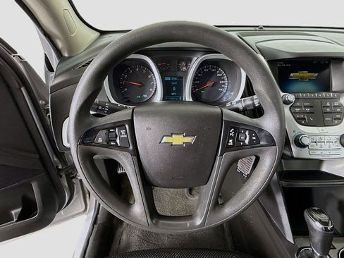 Used 2016 Chevrolet Equinox LS AWD/4WD image 10