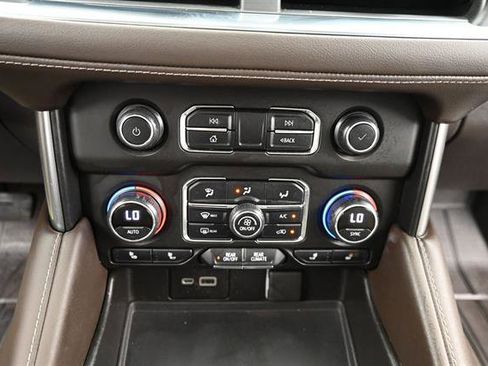 Used 2021 Chevrolet Tahoe Z71 AWD/4WD image 13