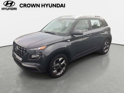 Certified 2025 Hyundai Venue SEL FWD image 1