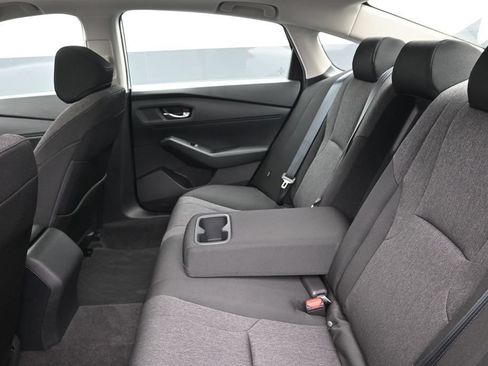 Used 2023 Honda Accord EX image 11