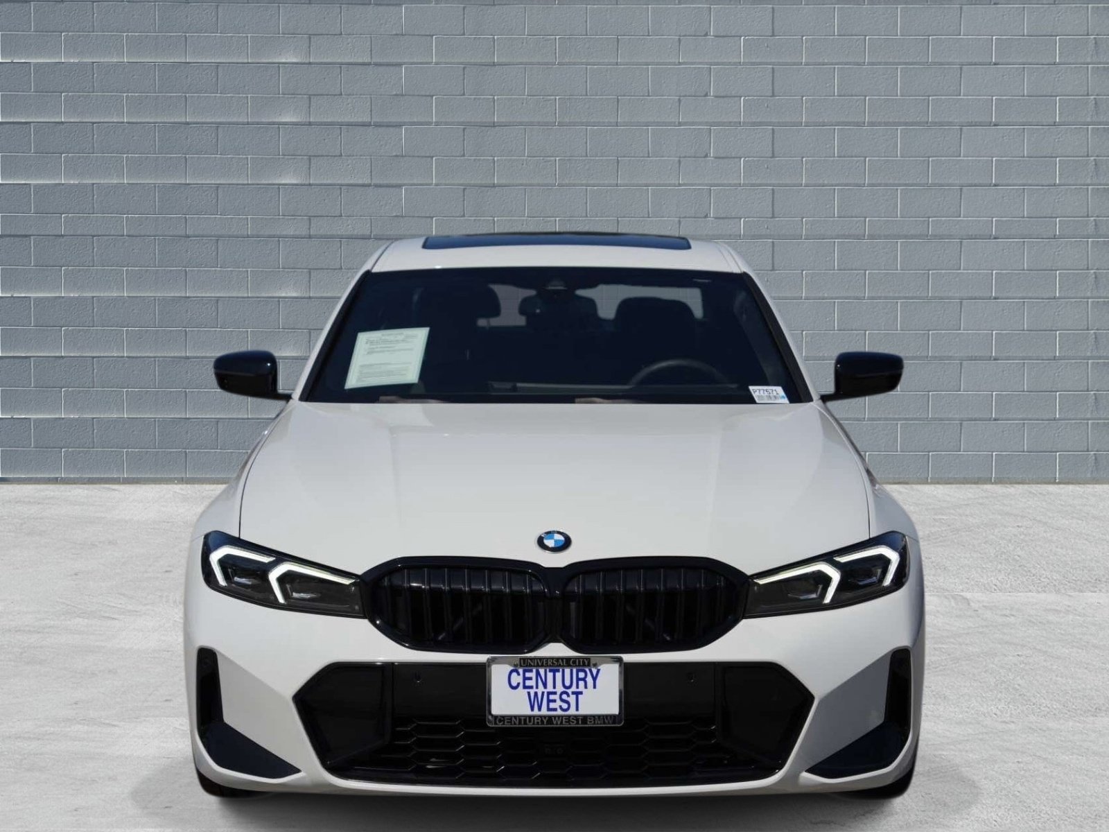 Used 2023 BMW 330i Sedan w/ M Sport Package RWD image 2