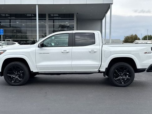New 2025 Chevrolet Colorado Z71 w/ Technology Package image 6