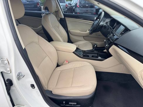 Used 2014 Kia Cadenza Premium FWD image 18