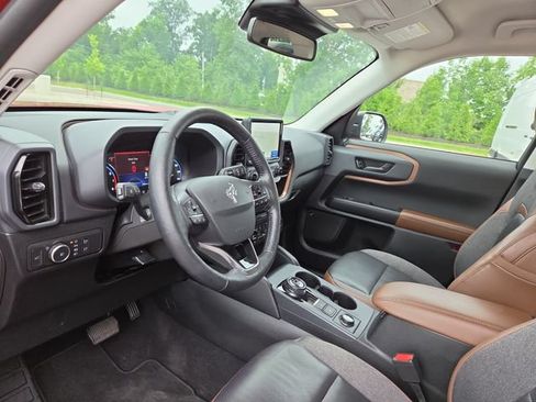 Used 2021 Ford Bronco Sport Outer Banks w/ Outer Banks Package (96D) AWD/4WD image 26