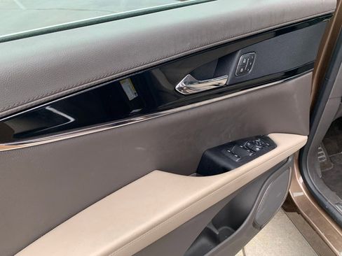 Used 2022 Lincoln Nautilus AWD image 23