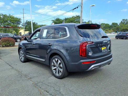 Certified 2022 Kia Telluride S image 4