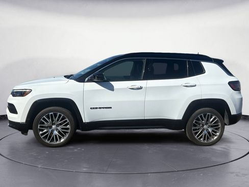 Used 2023 Jeep Compass Limited w/ Elite Group AWD/4WD image 3