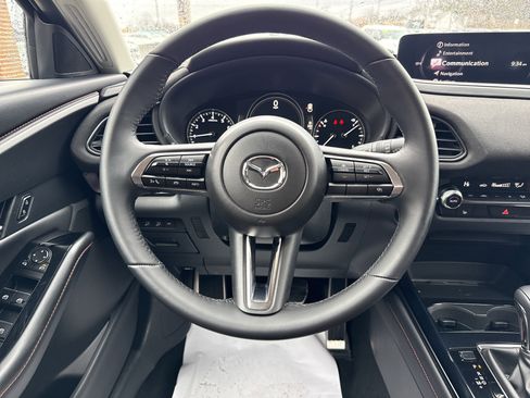 Certified 2025 MAZDA CX-30 Carbon AWD/4WD image 17