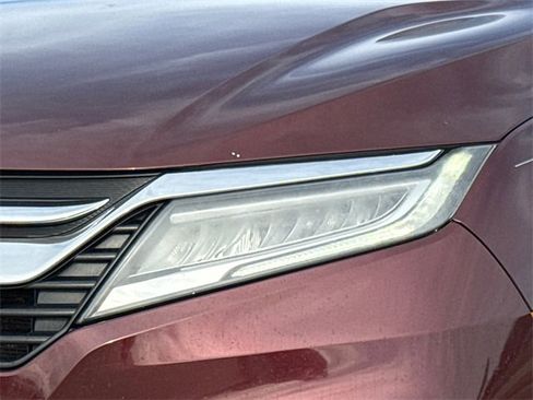 Used 2019 Honda Odyssey Elite image 4