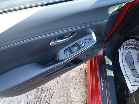 Used 2021 Nissan Sentra SR image 15