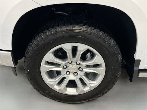 New 2025 Chevrolet Silverado 1500 LTZ w/ Technology Package image 34