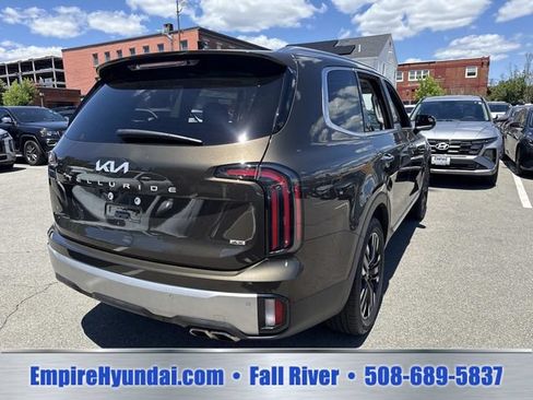 Used 2024 Kia Telluride SX Prestige AWD/4WD image 7