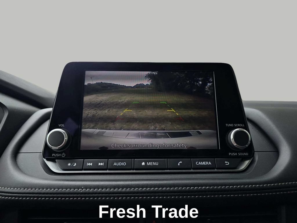 Used 2024 Nissan Rogue SV AWD/4WD image 15