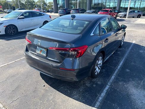 Used 2023 Honda Civic LX image 3