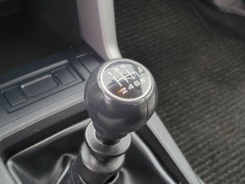 Used 2014 Subaru Forester 2.5i image 29