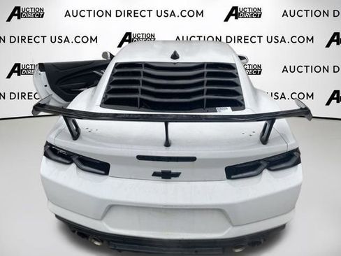 Used 2023 Chevrolet Camaro LT image 25