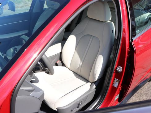 Used 2024 Hyundai Sonata SEL FWD image 11