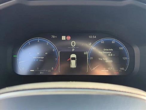 New 2025 Toyota RAV4 Limited image 18