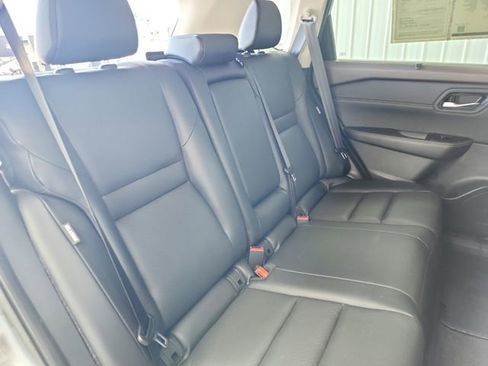 Used 2023 Nissan Rogue SV w/ SV Premium B Package image 45