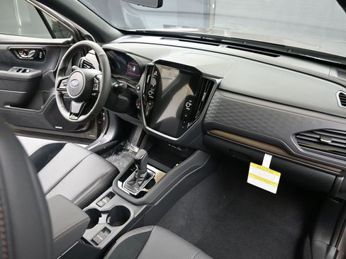 New 2025 Subaru Forester Touring image 12
