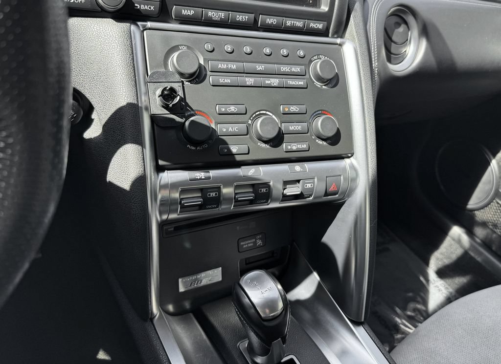 Used 2009 Nissan GT-R Premium AWD/4WD image 20