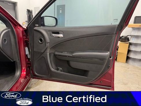 Used 2023 Dodge Charger SXT w/ Blacktop Special Edition image 27