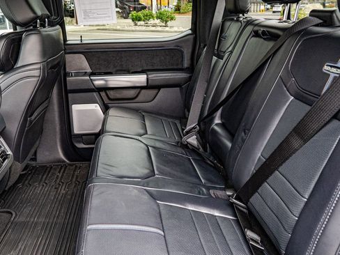 Used 2025 Ford F450 Platinum w/ FX4 Off-Road Package image 13