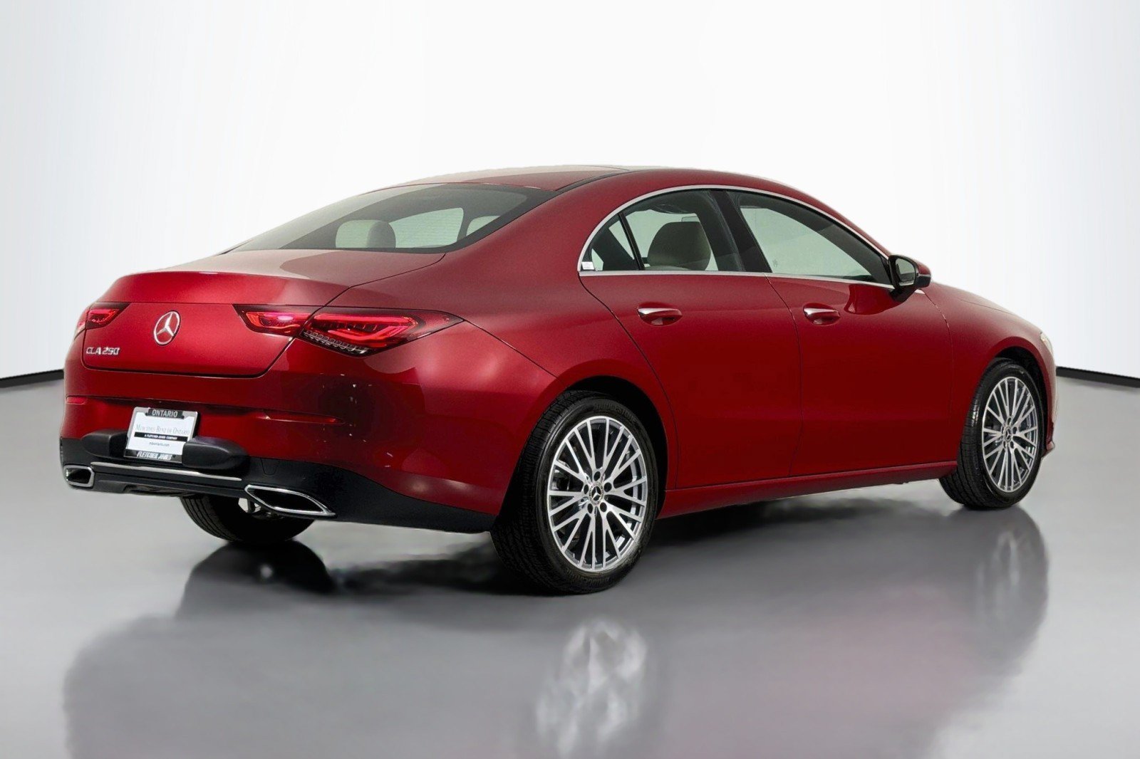 Used 2023 Mercedes-Benz CLA 250 image 13