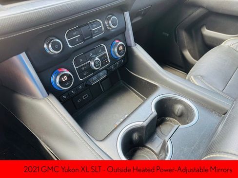Used 2021 GMC Yukon XL SLT w/ SLT Luxury Plus Package RWD image 25