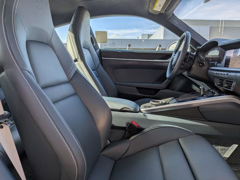 Certified 2025 Porsche 911 Carrera image 27