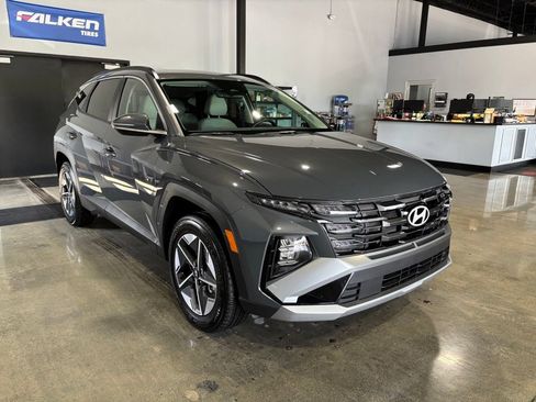 Used 2025 Hyundai Tucson SEL AWD/4WD image 4