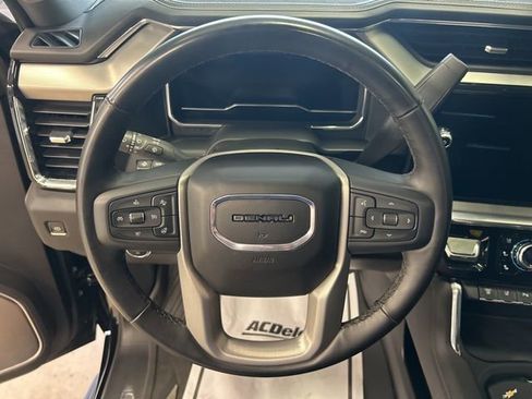 Used 2025 GMC Sierra 3500 Denali w/ Denali Reserve Package image 19