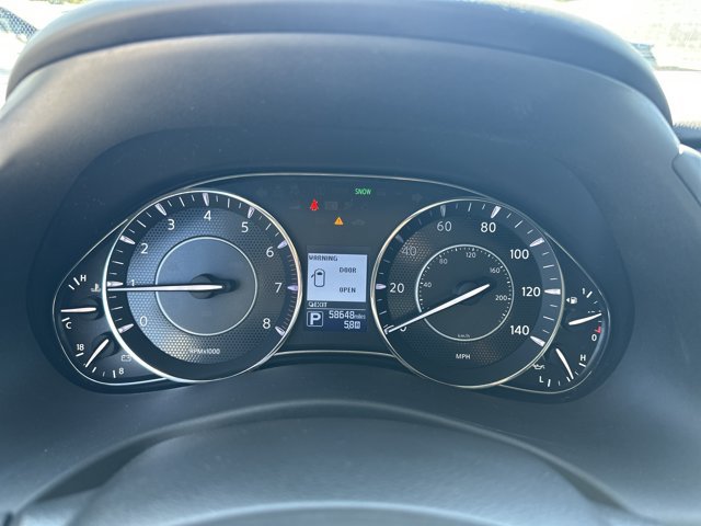 Used 2019 Nissan Armada Platinum w/ Captain's Chairs Package RWD image 9