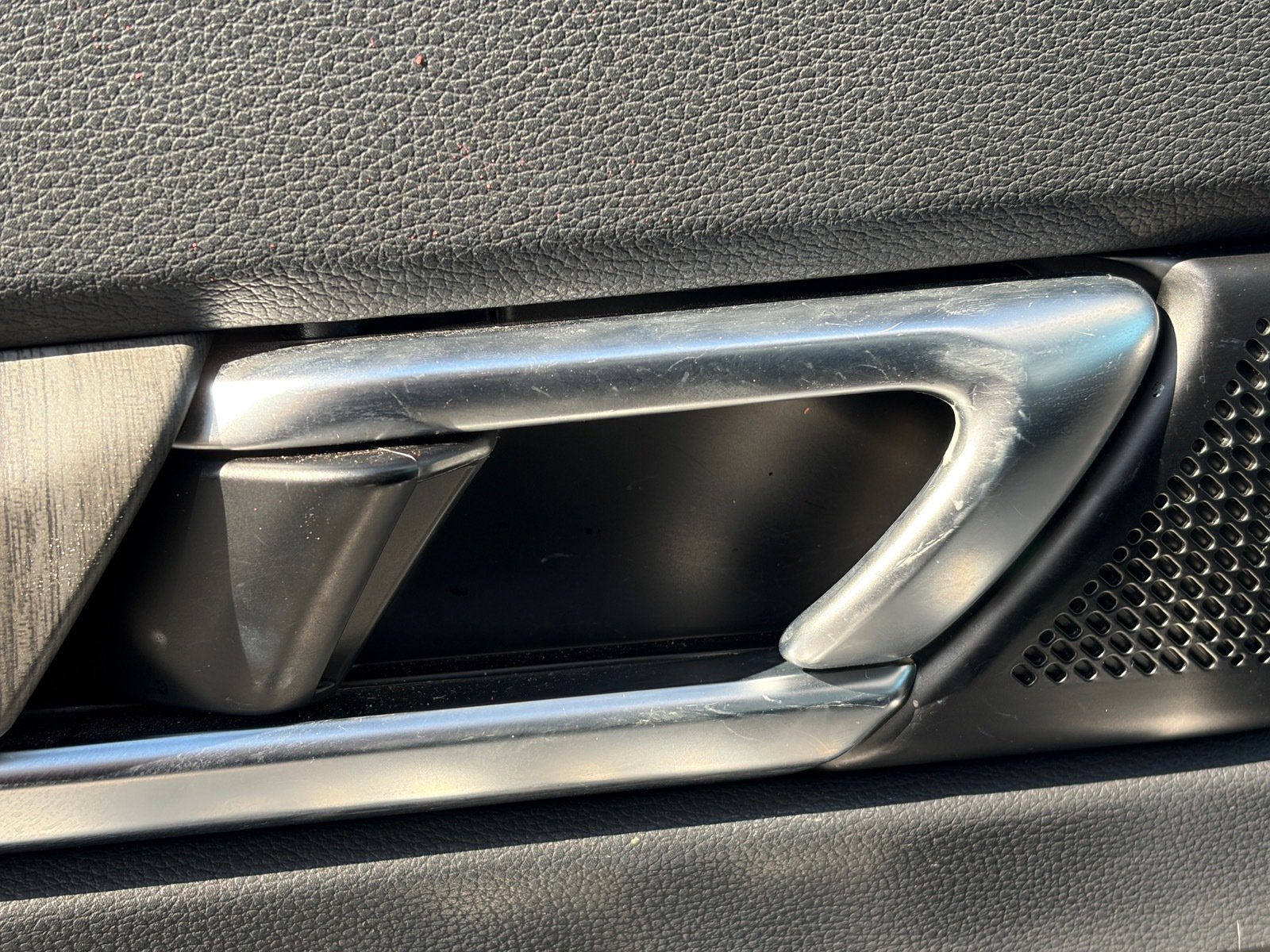 Certified 2025 Kia Telluride EX FWD image 8