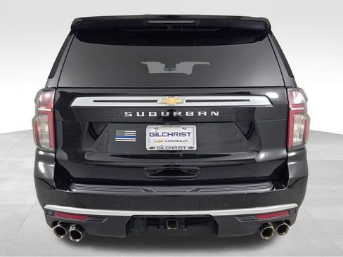 Used 2024 Chevrolet Suburban High Country AWD/4WD image 6