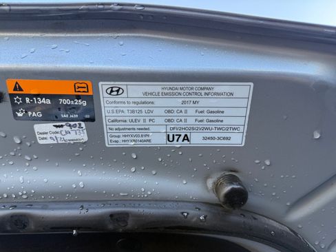 Used 2017 Genesis G80 3.8 w/ Option Group 03 image 26