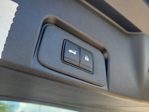 New 2026 Nissan Rogue SV FWD image 10