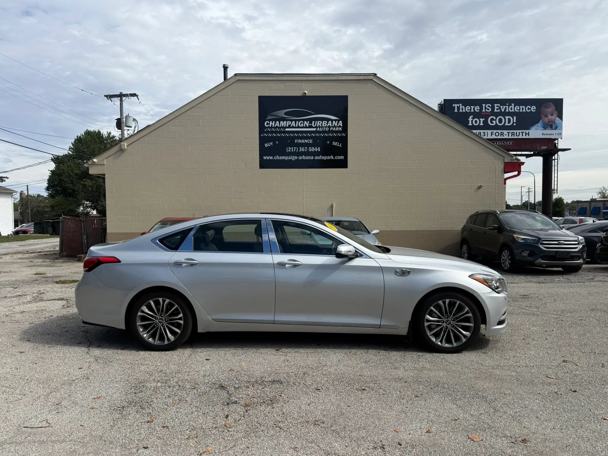 Used 2015 Hyundai Genesis 3.8 w/ Option Group 03 AWD/4WD image 8