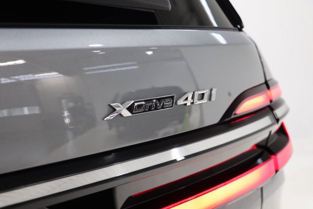 Used 2026 BMW X7 xDrive40i AWD/4WD image 11