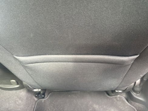 Used 2025 Chevrolet Malibu LT FWD image 12