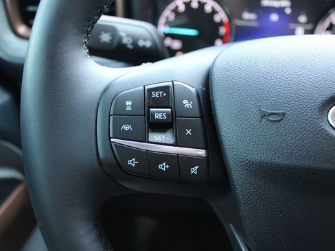 Used 2024 Ford Maverick Lariat image 19