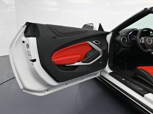 Used 2023 Chevrolet Camaro SS image 13