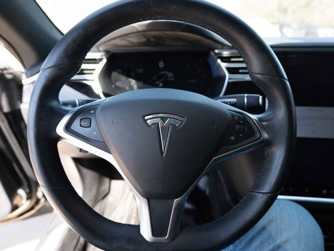 Used 2017 Tesla Model S 75 image 12