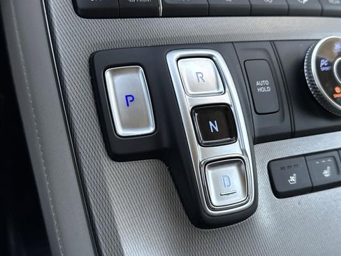 Used 2021 Hyundai Palisade Calligraphy image 21