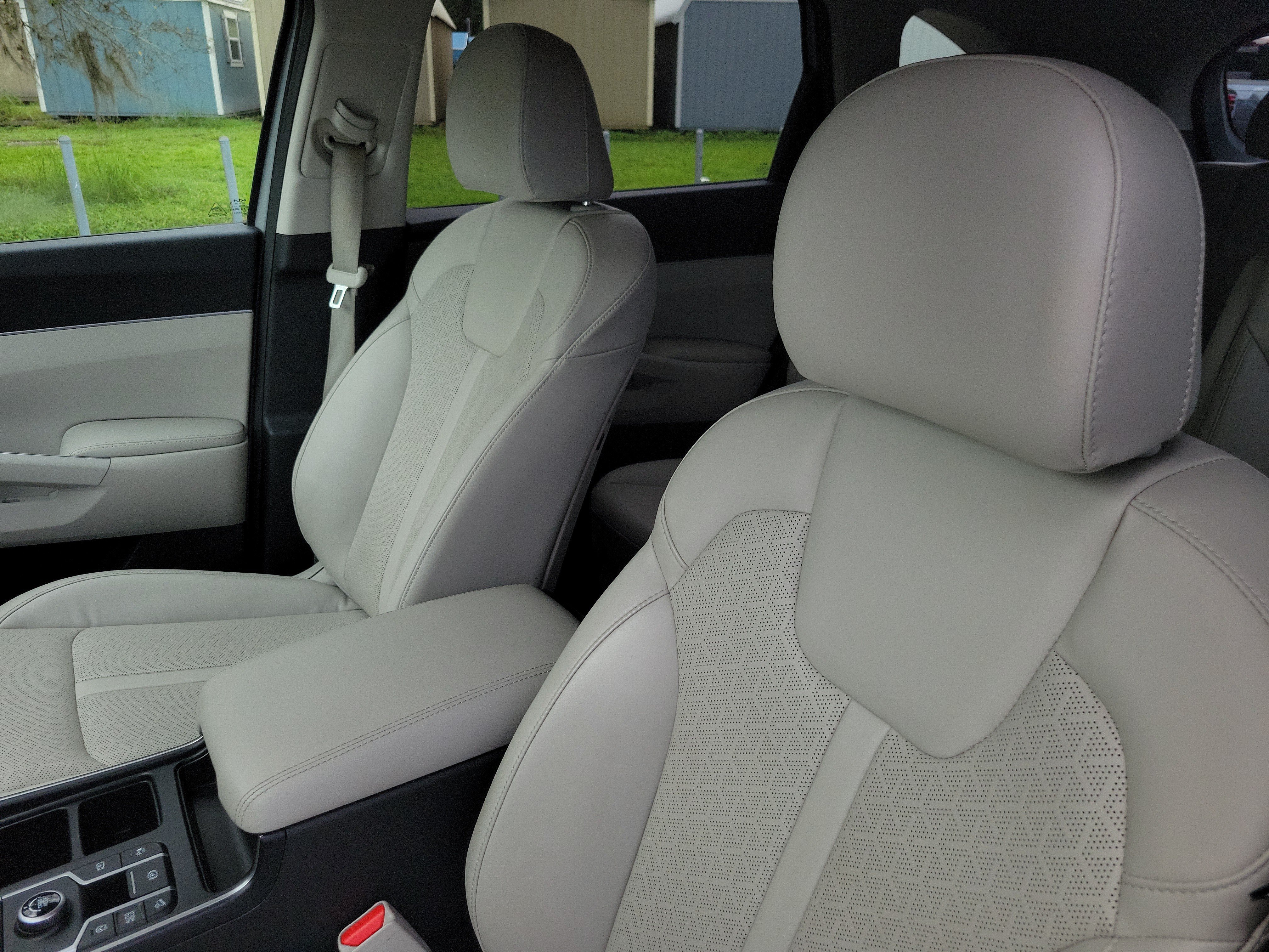 Used 2023 Kia Sorento EX FWD image 10