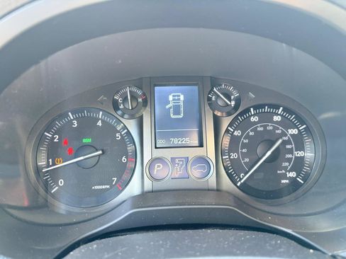 Used 2015 Lexus GX 460 w/ Navigation Package image 20